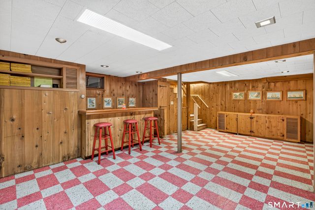 44 Roslyn Drive, Cheshire, CT 06410