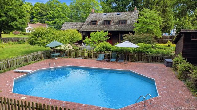 809 Traver Road, Pleasant Valley, NY 12569