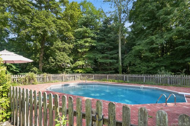 809 Traver Road, Pleasant Valley, NY 12569