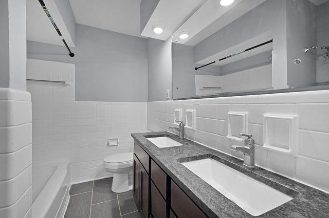 1605 Bridge Street NW, Grand Rapids, MI 49504