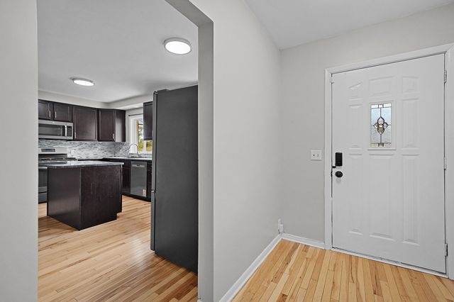 1605 Bridge Street NW, Grand Rapids, MI 49504
