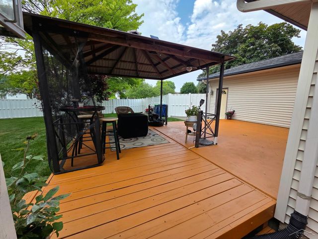 831 Mayflower Drive, Saginaw, MI 48638
