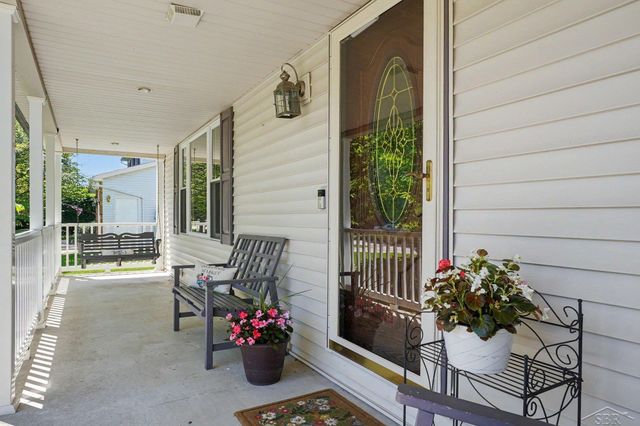831 Mayflower Drive, Saginaw, MI 48638