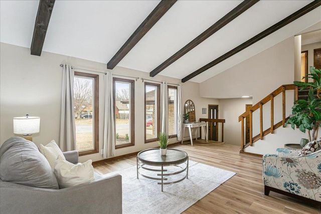 8425 E Mount Vernon St, Wichita, KS 67207