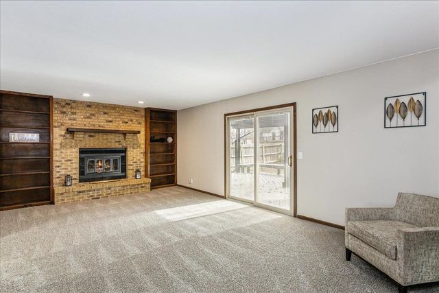 8425 E Mount Vernon St, Wichita, KS 67207