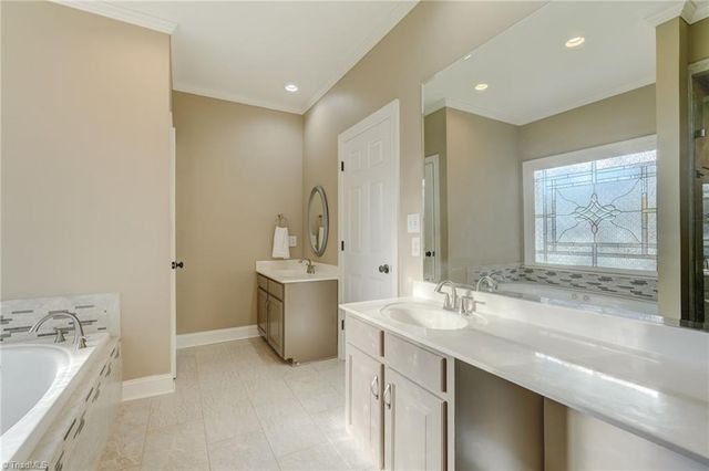 203 Stonebury Court, Reidsville, NC 27320