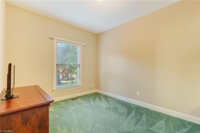 203 Stonebury Court, Reidsville, NC 27320