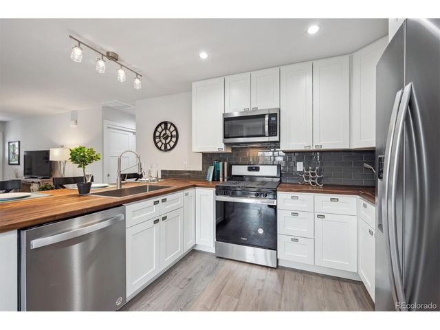 22 S Harlan St, Lakewood, CO 80226