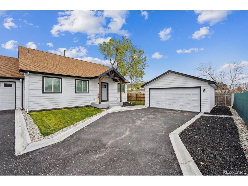 22 S Harlan St, Lakewood, CO 80226