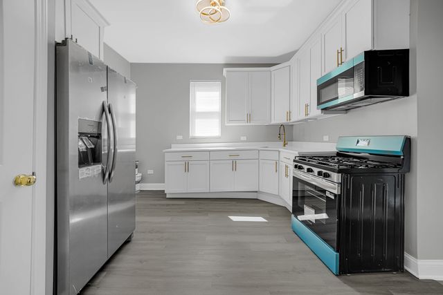 6621 S Green Street, Chicago, IL 60621