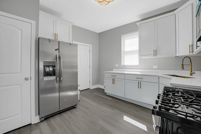 6621 S Green Street, Chicago, IL 60621