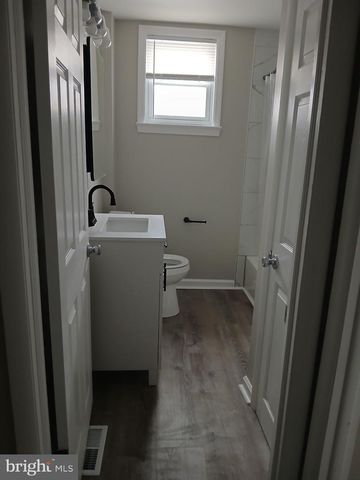 120 ABBEY TER, Drexel Hill, PA 19026