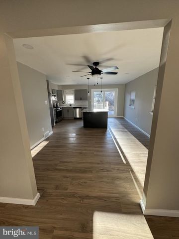 120 ABBEY TER, Drexel Hill, PA 19026