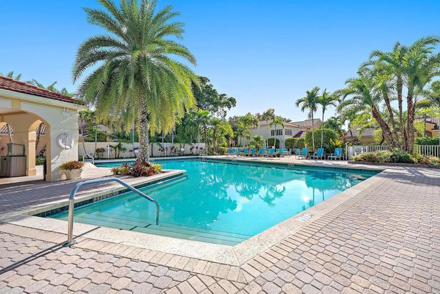 4 VIA ANGELICO, Palm Beach Gardens, FL 33418