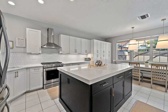 4 VIA ANGELICO, Palm Beach Gardens, FL 33418