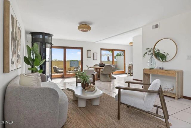 3009 Ocean Drive, Oxnard, CA 93035