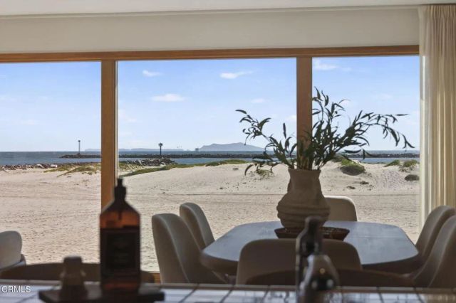 3009 Ocean Drive, Oxnard, CA 93035