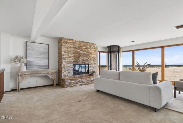 3009 Ocean Drive, Oxnard, CA 93035
