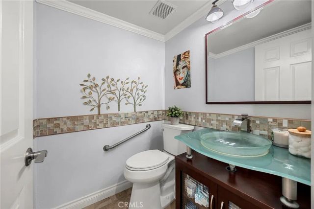 525 S Andover, Anaheim Hills, CA 92807