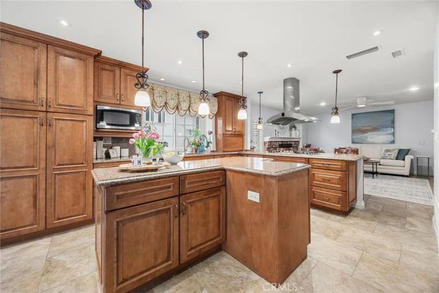 525 S Andover, Anaheim Hills, CA 92807