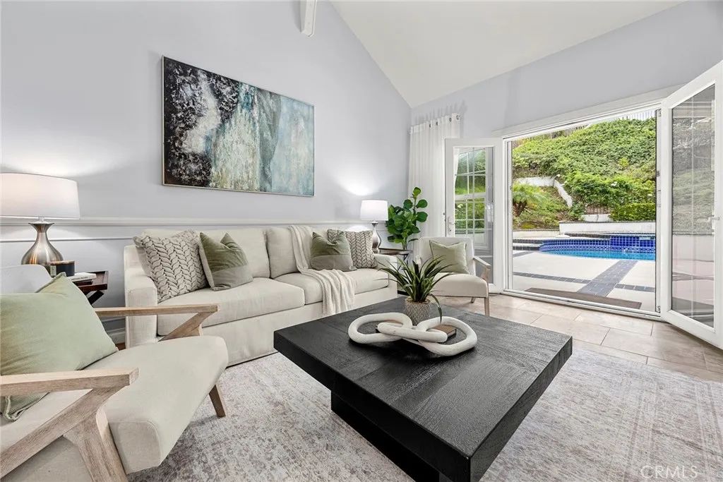 525 S Andover, Anaheim Hills, CA 92807