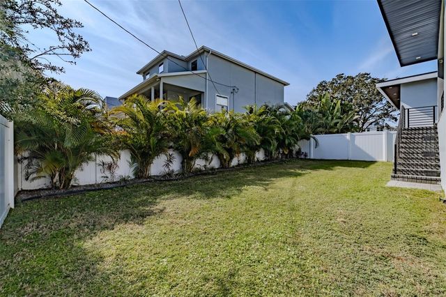 5002 W IDAHO STREET, Tampa, FL 33616