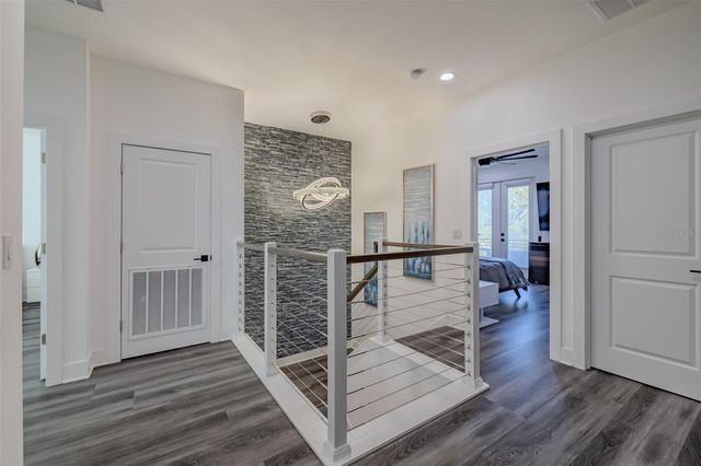 5002 W IDAHO STREET, Tampa, FL 33616