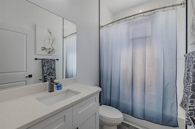 5002 W IDAHO STREET, Tampa, FL 33616