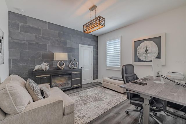 5002 W IDAHO STREET, Tampa, FL 33616