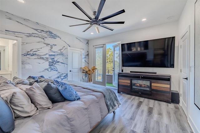 5002 W IDAHO STREET, Tampa, FL 33616