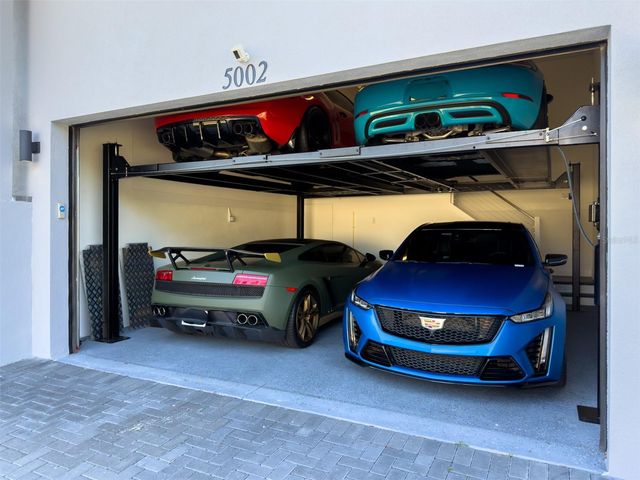 5002 W IDAHO STREET, Tampa, FL 33616