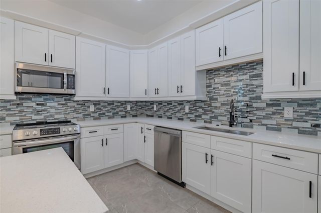 5002 W IDAHO STREET, Tampa, FL 33616