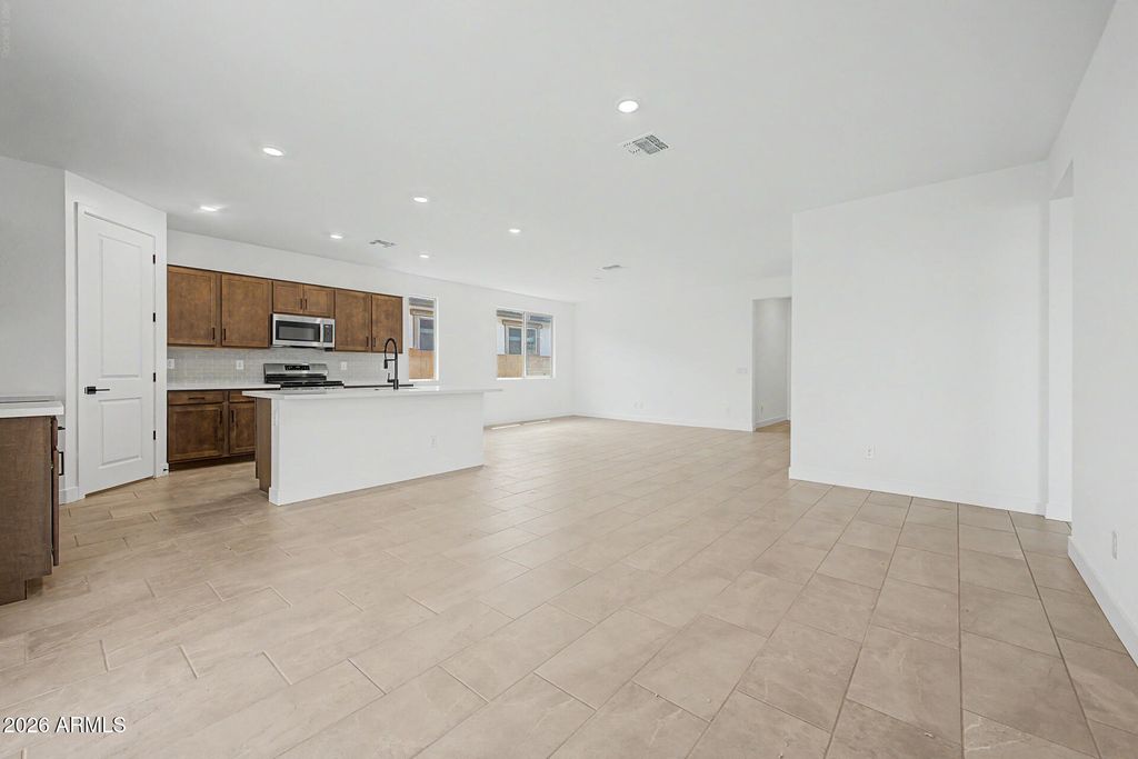 2808 E Mecklenburg Way, San Tan Valley, AZ 85143 — photo 5