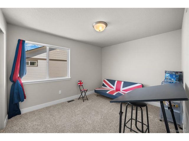 4272 Scenic Ln, Johnstown, CO 80534