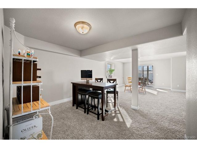 4272 Scenic Ln, Johnstown, CO 80534