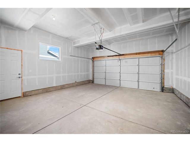 4272 Scenic Ln, Johnstown, CO 80534