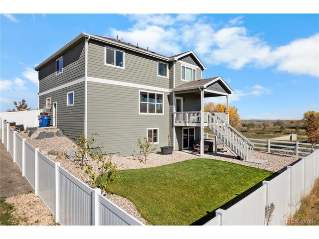 4272 Scenic Ln, Johnstown, CO 80534