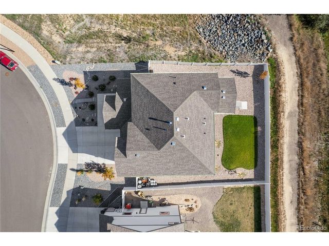 4272 Scenic Ln, Johnstown, CO 80534