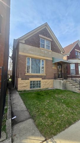 6836 S Calumet Avenue, Chicago, IL 60637