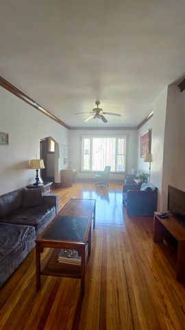 6836 S Calumet Avenue, Chicago, IL 60637