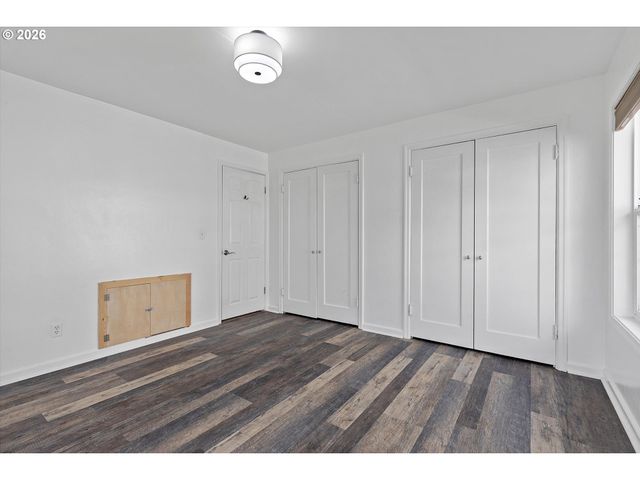 900 N WILLIAMS St, Newberg, OR 97132