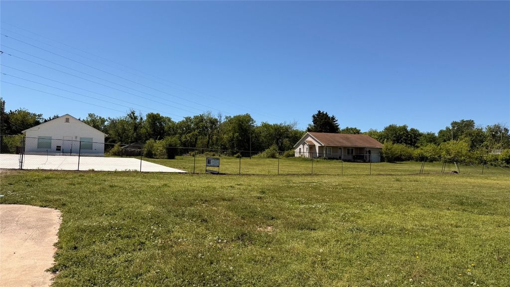 8100 NE 23rd Street, Midwest City, OK 73141