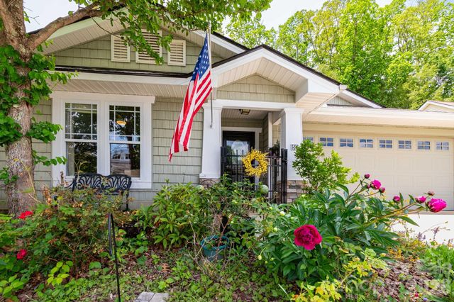 59 Sunview Circle, Arden, NC 28704