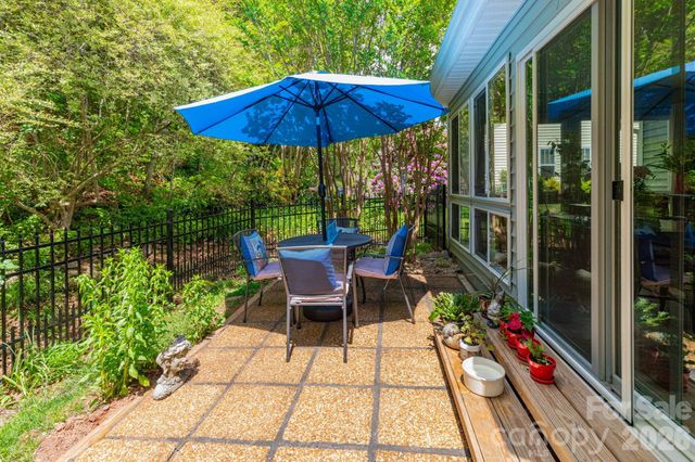 59 Sunview Circle, Arden, NC 28704