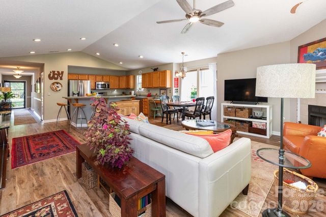 59 Sunview Circle, Arden, NC 28704