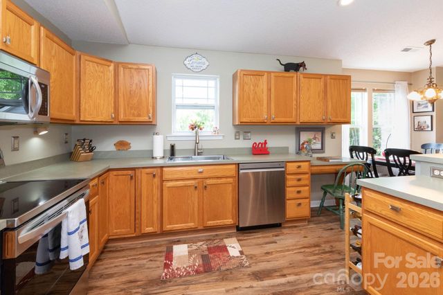 59 Sunview Circle, Arden, NC 28704