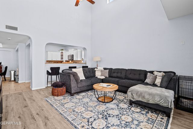 14569 Spanish Point Drive, El Paso, TX 79938