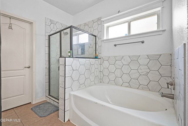 14569 Spanish Point Drive, El Paso, TX 79938