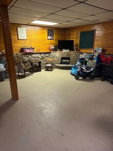 6100 Robbins Road, Portage, IN 46368
