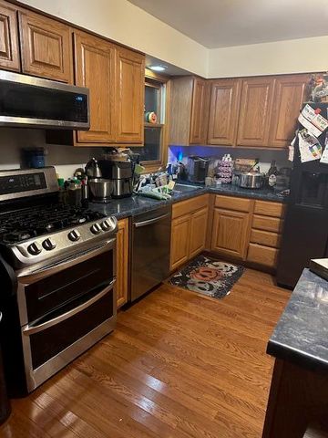 6100 Robbins Road, Portage, IN 46368